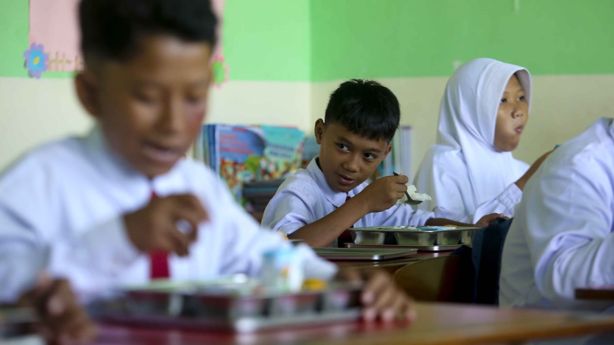 MBG Budget Slashed by IDR 39 Trillion to IDR 229 Trillion, Here's BGN's Explanation