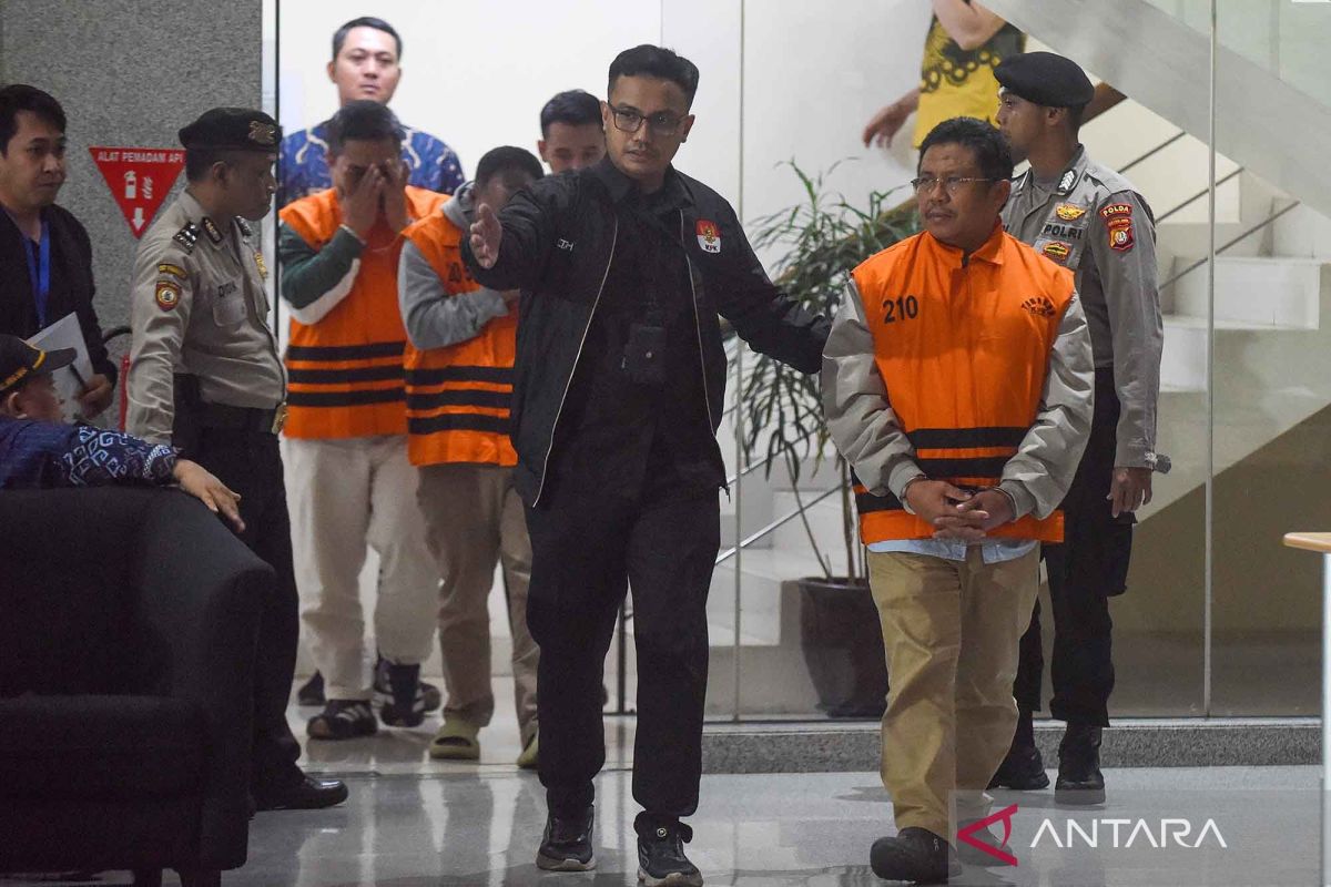 KPK Assures Sting Operations Against Regional Heads Free from Political Motives