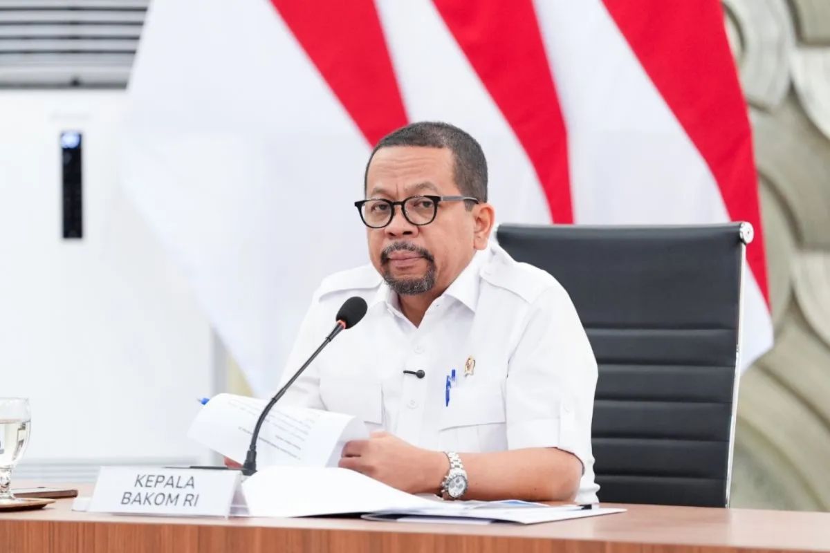 Bakom: Cabinet Meeting Seating Layout Designed for Effectiveness of President's Directives