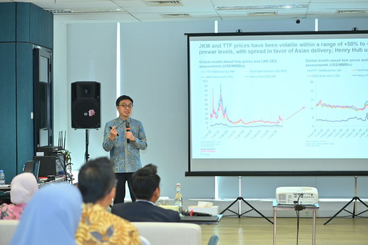 PLN EPI Strengthens Workforce Competency to Navigate LNG Market Dynamics