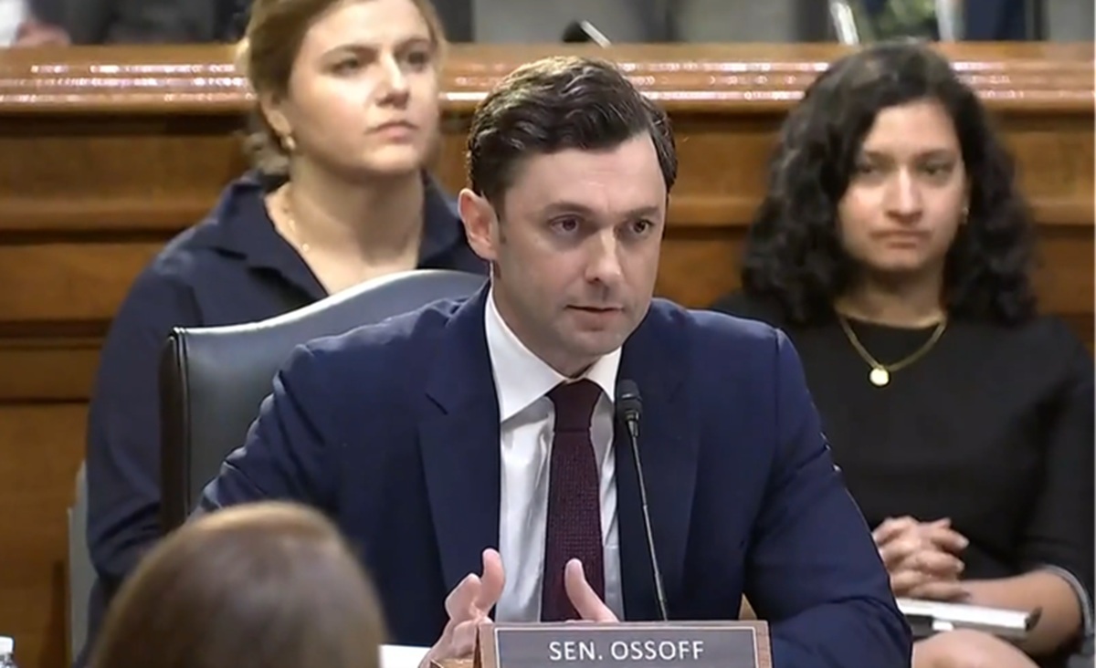 Pentagon Requests Huge Budget for Iran War, Democrats Push Back