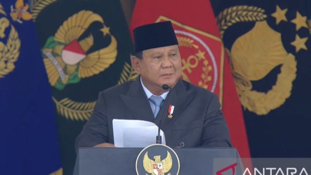 Prabowo Urges Junior TNI-Polri Officers to Master AI and Foreign Languages