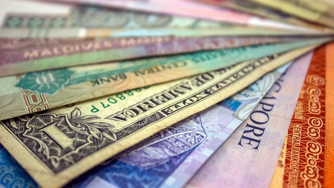Asian Currencies Mixed: Ringgit and Rupiah Weaken, Won Holds Firm