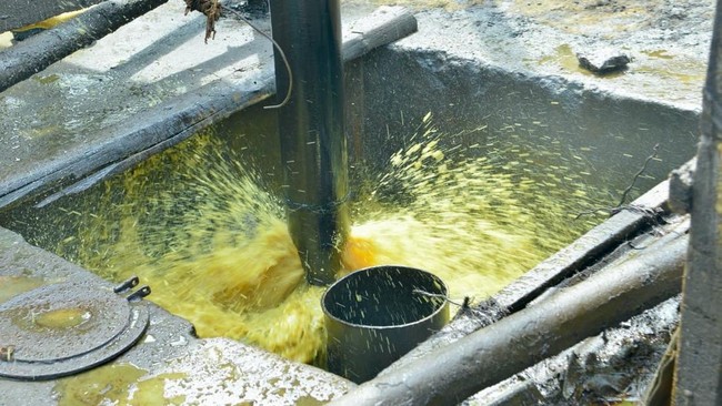 Oil Prices Surge to US$92 as Middle East Conflict Escalates