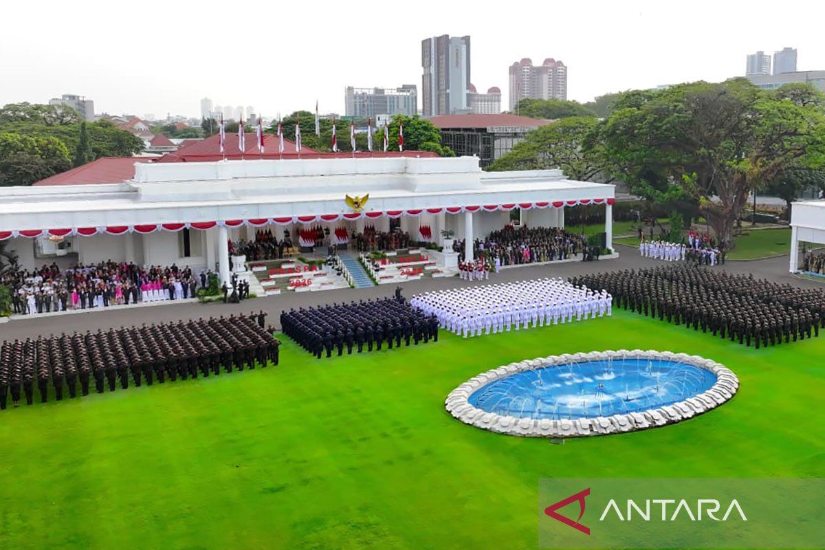 Prabowo: TNI-Polri Officers Now Belong to the Nation and State