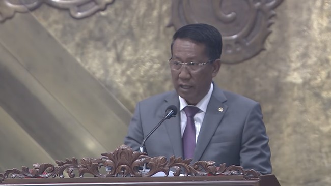 Naturalisation Fee for Foreigners to Become Indonesian Citizens Set at Rp75 Million, Law Minister Speaks Out