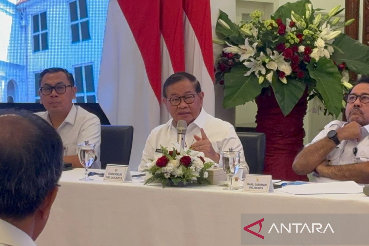 Jakarta Governor Pramono Apologises for Unawareness of Collapsed School