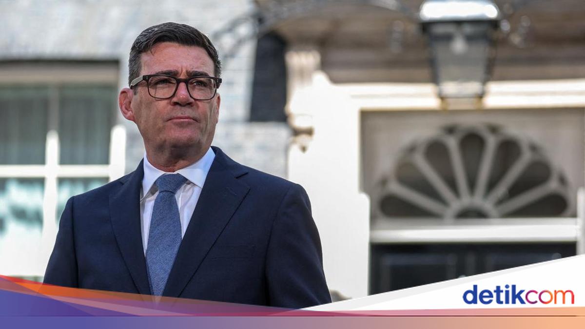 Newly Inaugurated UK PM Immediately Cuts Electricity Tax