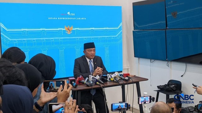 Prabowo Accepts Resignation of National Nutrition Agency Chief Nanik Deyang