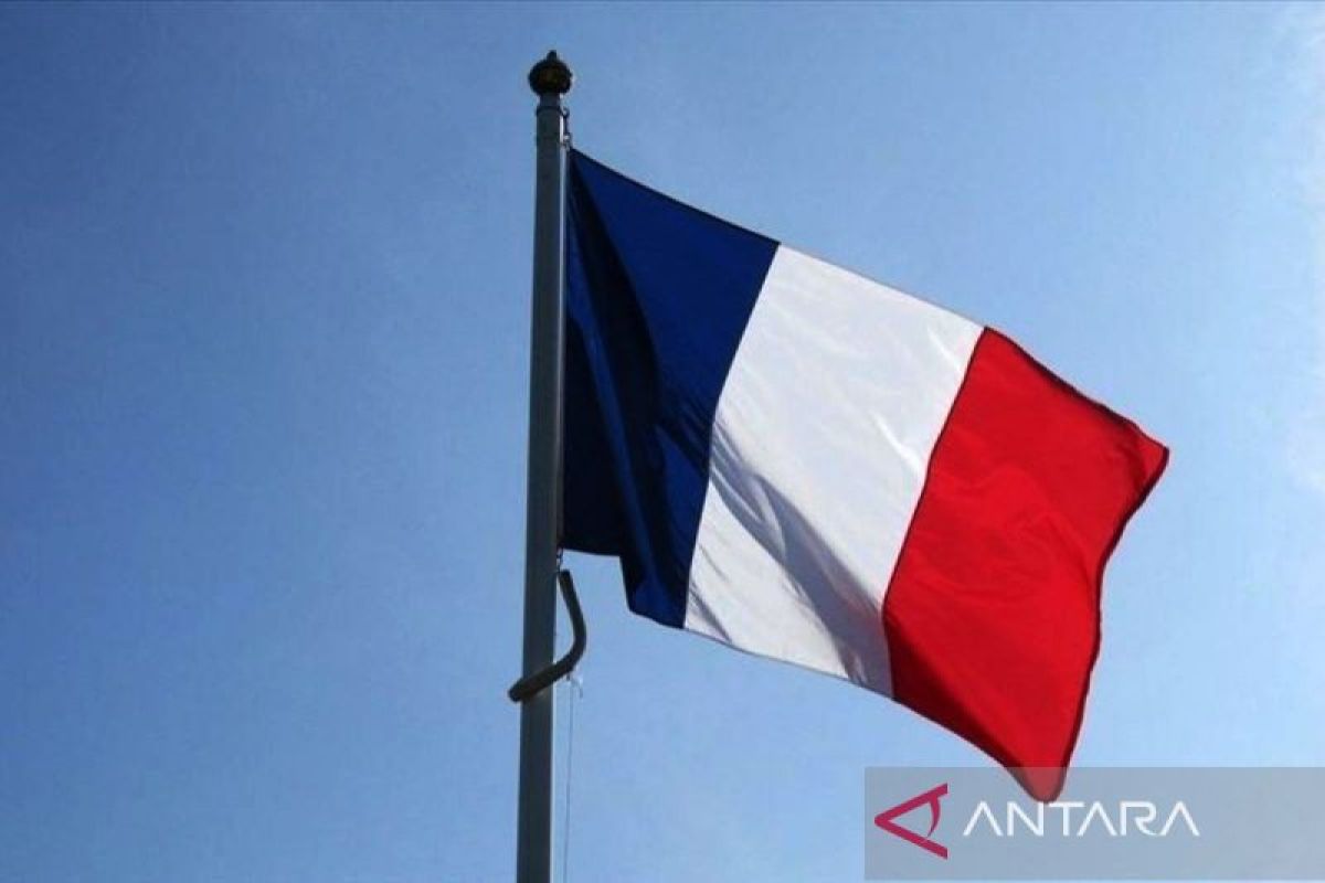 France Officially Bans Social Media for Children Under 15