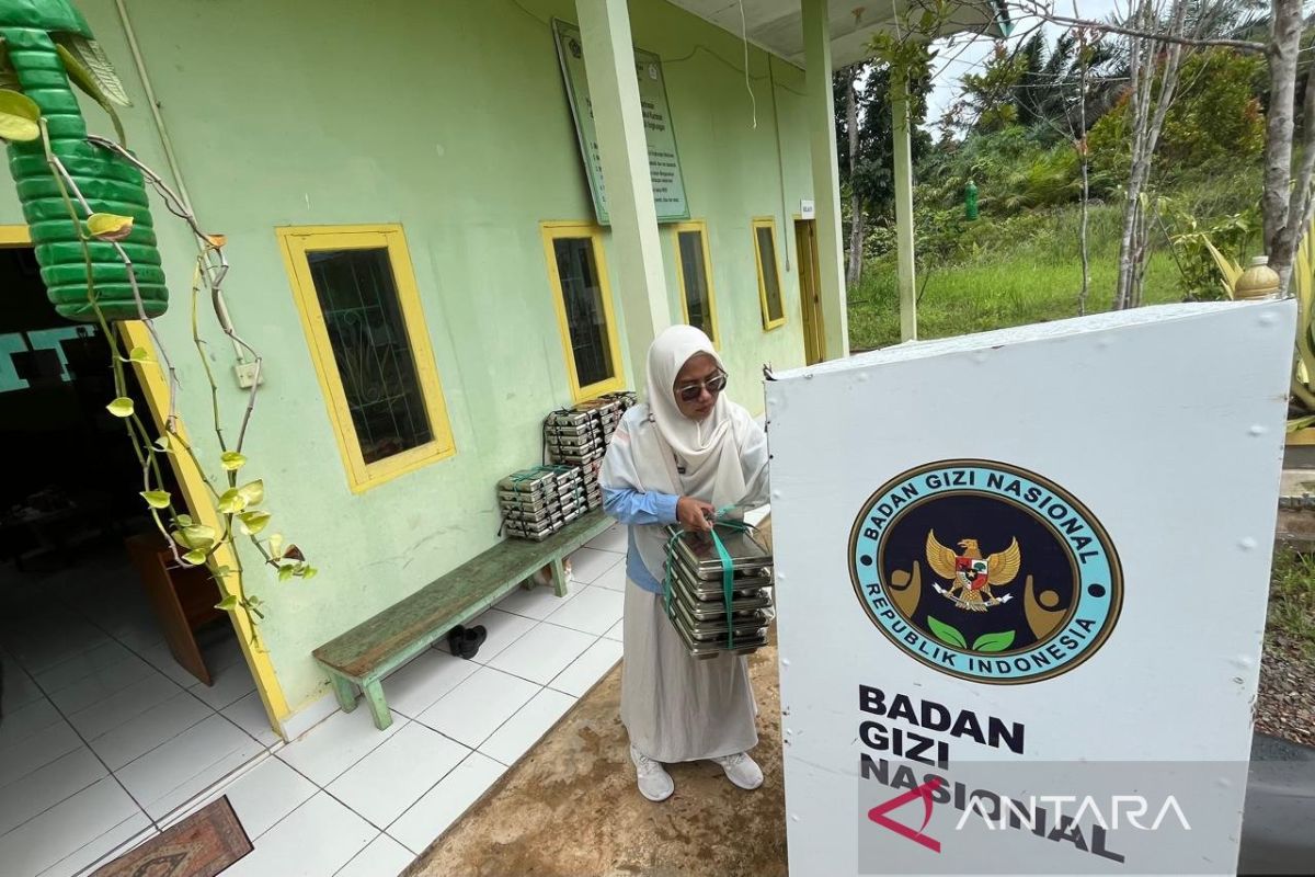 Free Nutritious Meals Programme Reaches Schools and Toddlers on Indonesia-Malaysia Border