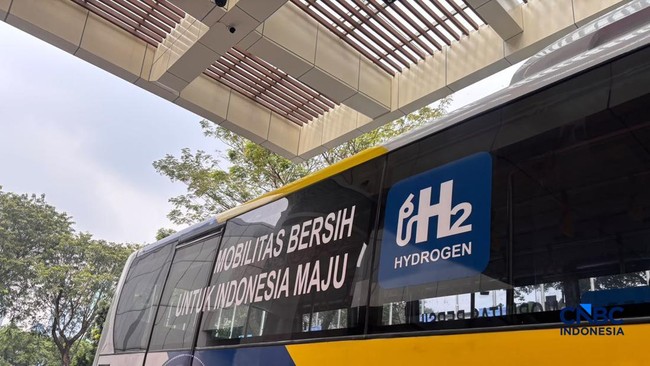 Indonesia Pursues Hydrogen Development Despite High Production Costs, Says Minister Bahlil