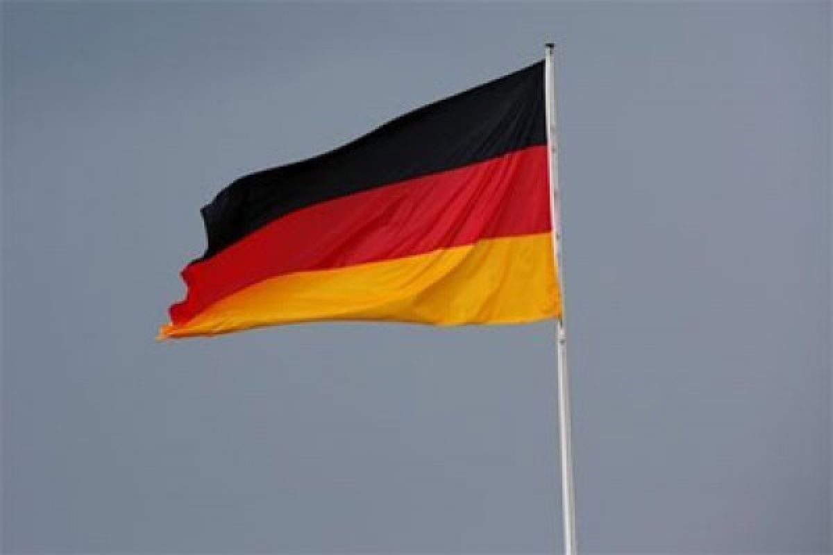German Police Arrest Teenager Planning to Burn Church on ISIS Orders