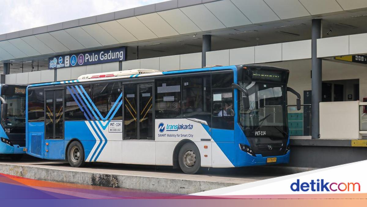 Man Who Harassed Passenger on TransJakarta Skyline Route Blacklisted