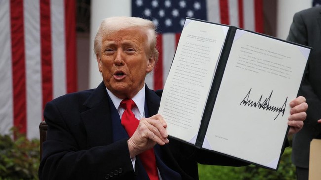 US Trade War 'Rises from the Grave', Trump Hikes This Tariff to 200%