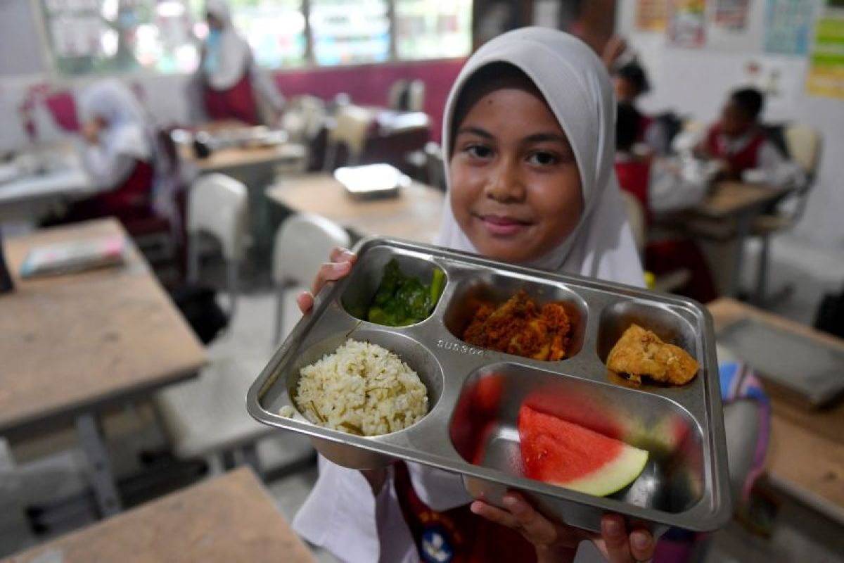 Belarus to supply dairy products for Indonesia's free meal program