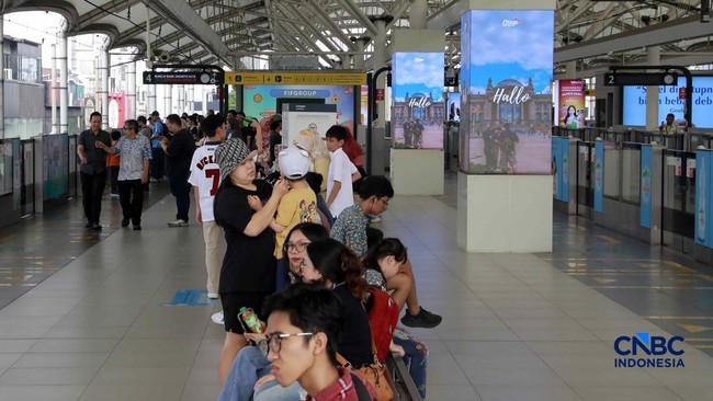 7 Most Optimistic Asian Countries About Their Nation's Future, Indonesia Included