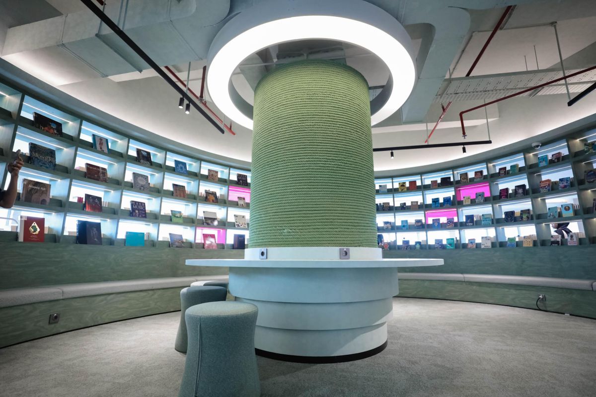 Library visitors in Jakarta reach 913,000 people