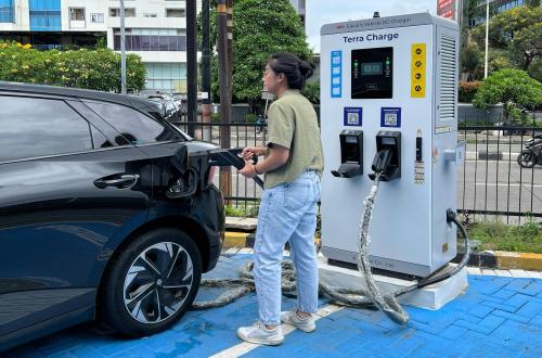 Jakarta Flags Rp 2 Trillion Revenue Loss, Urges Review of Electric Vehicle Tax Exemptions