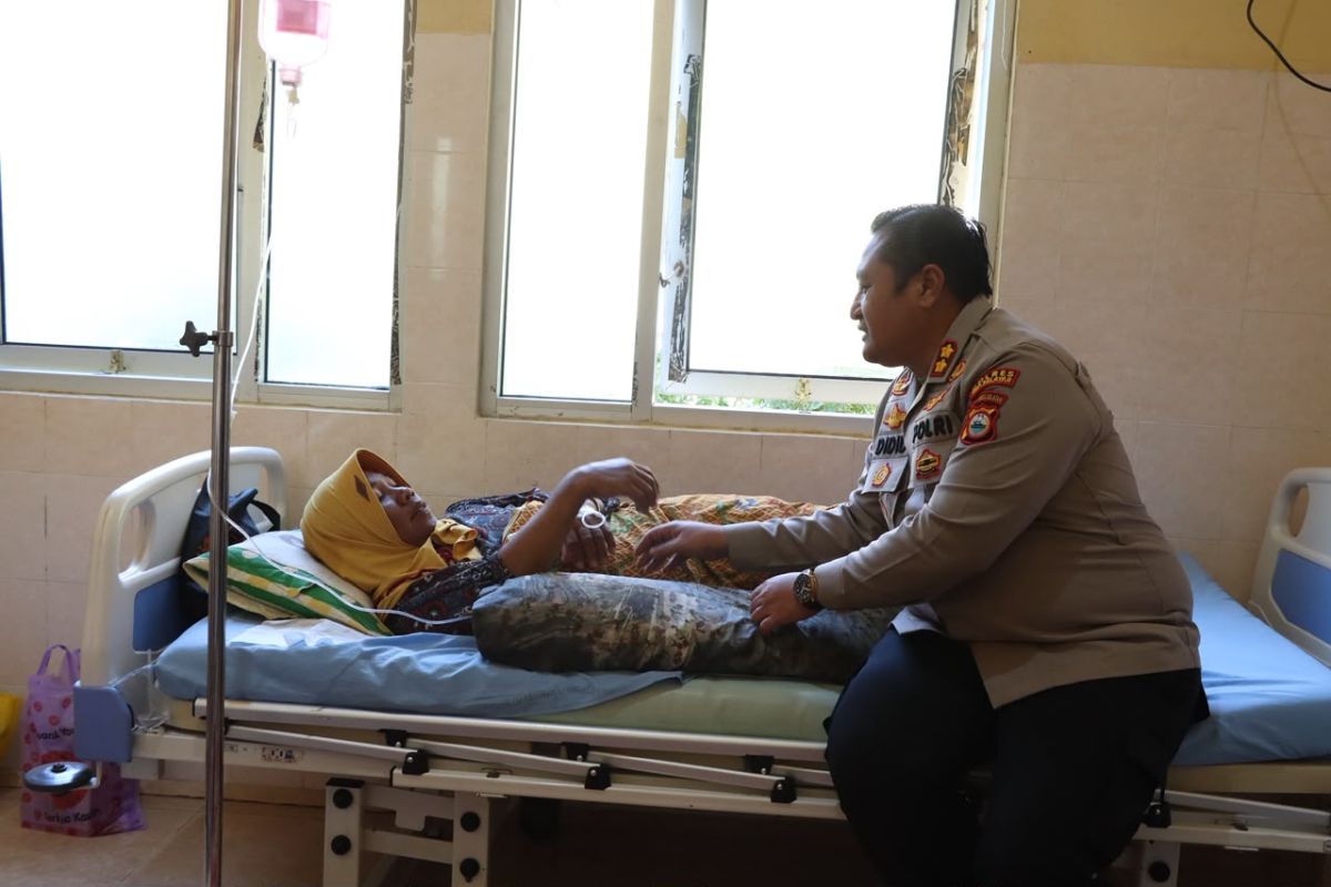 KM Nurul Salsa survivors receive trauma healing at Selayar Hospital