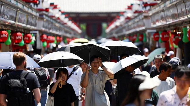 Japan Records First Official 'Cruel Heat Day' as Temperatures Soar Past 40°C