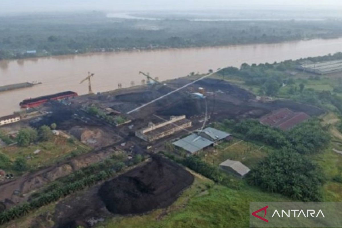Jambi Cultural Agency Investigates Coal Stockpile Permits Near Muarajambi National Cultural Heritage Site