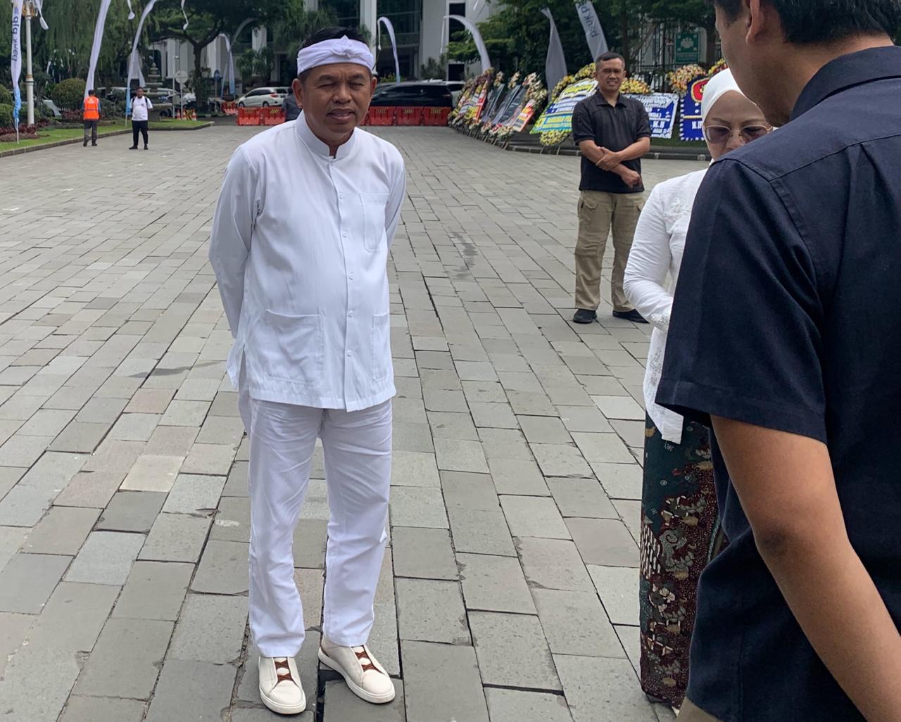 West Java Governor Targets Street Dwellers and Social Order After Clearing Illegal Buildings