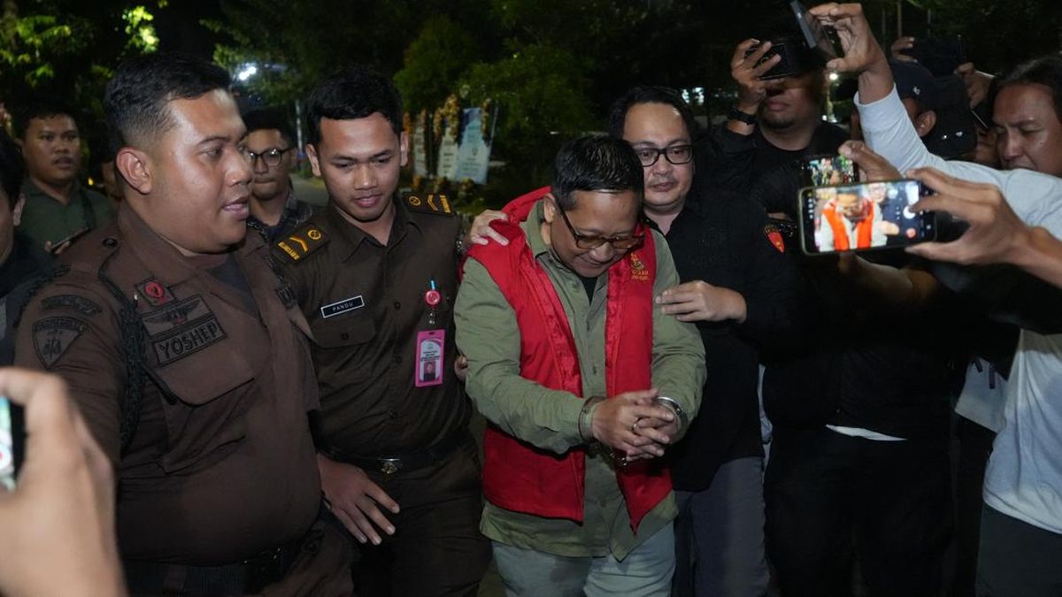 Holding 3 Positions: The Corruption Method of Surabaya Zoo's Ex-President Director
