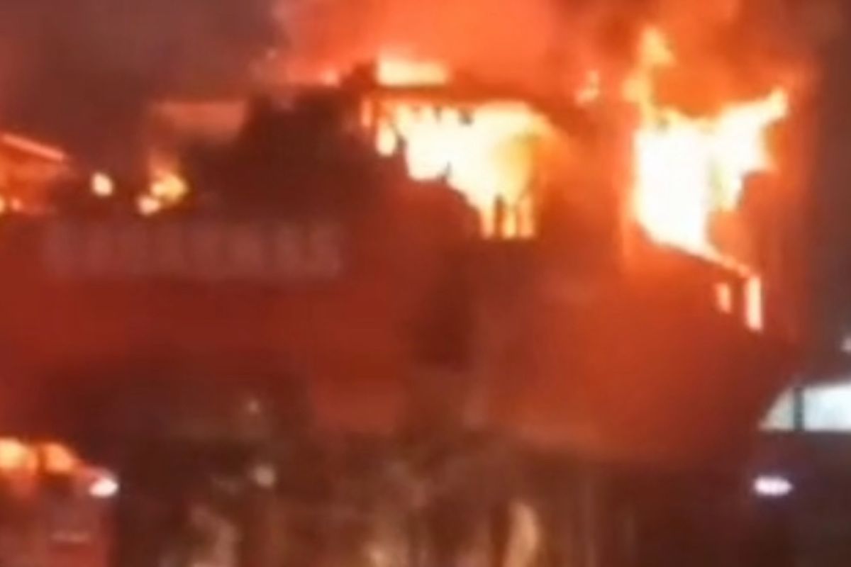 Basarnas Ship from Mentawai Catches Fire During Repairs at Muara Baru