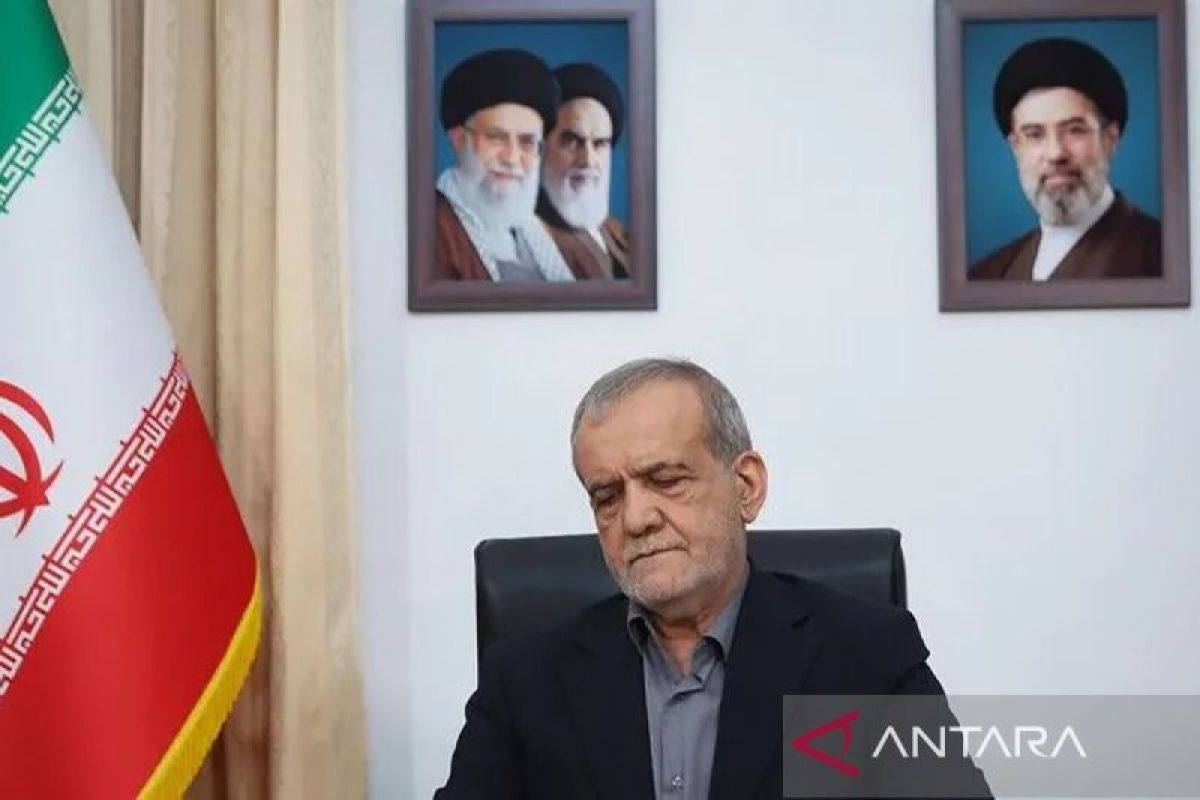 Iran Vows Unrestricted Retaliation Against US and Allies if Nuclear Facilities Attacked