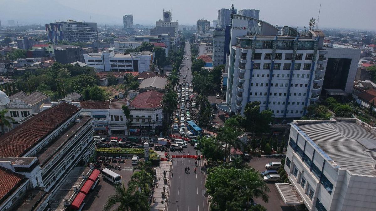 Bandung Police Chief Vows to Guard 'Every Inch' of the City Amid Street Crime Fears