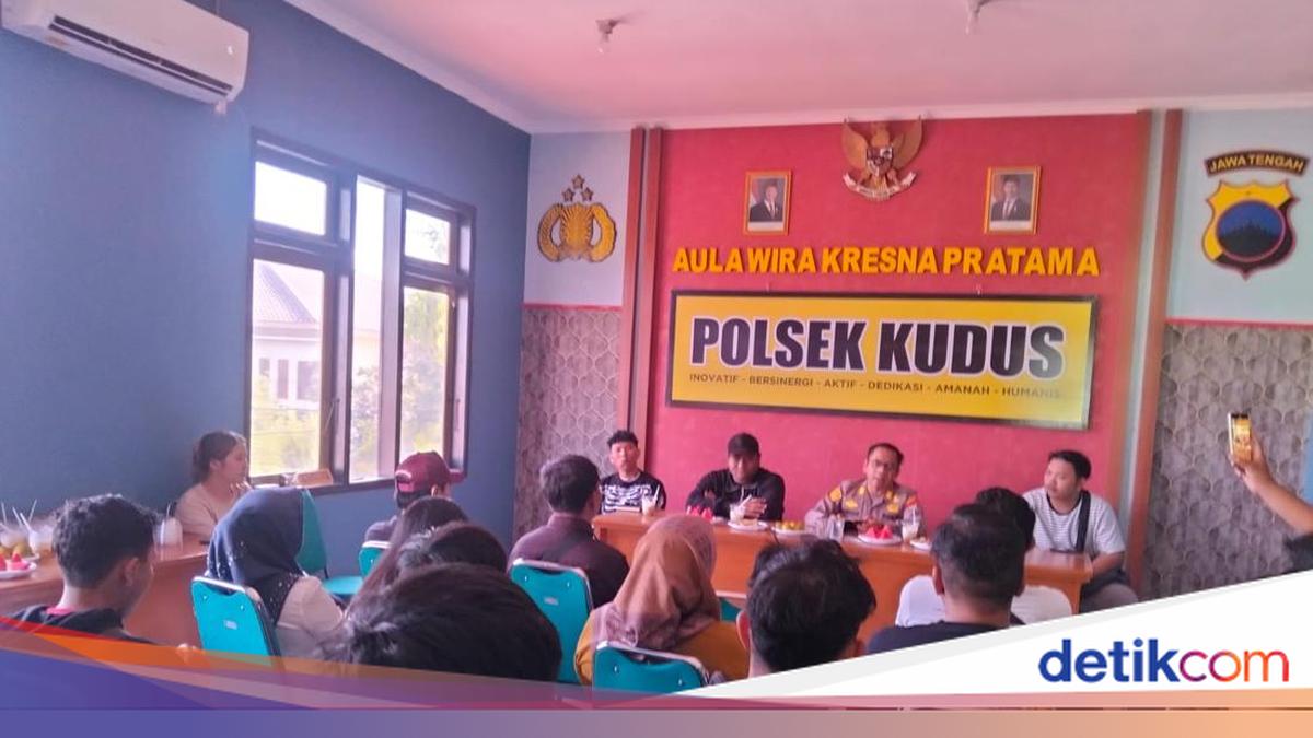 Police in Kudus Gather Coffee Traders Amid 'Lap Coffee' Controversy