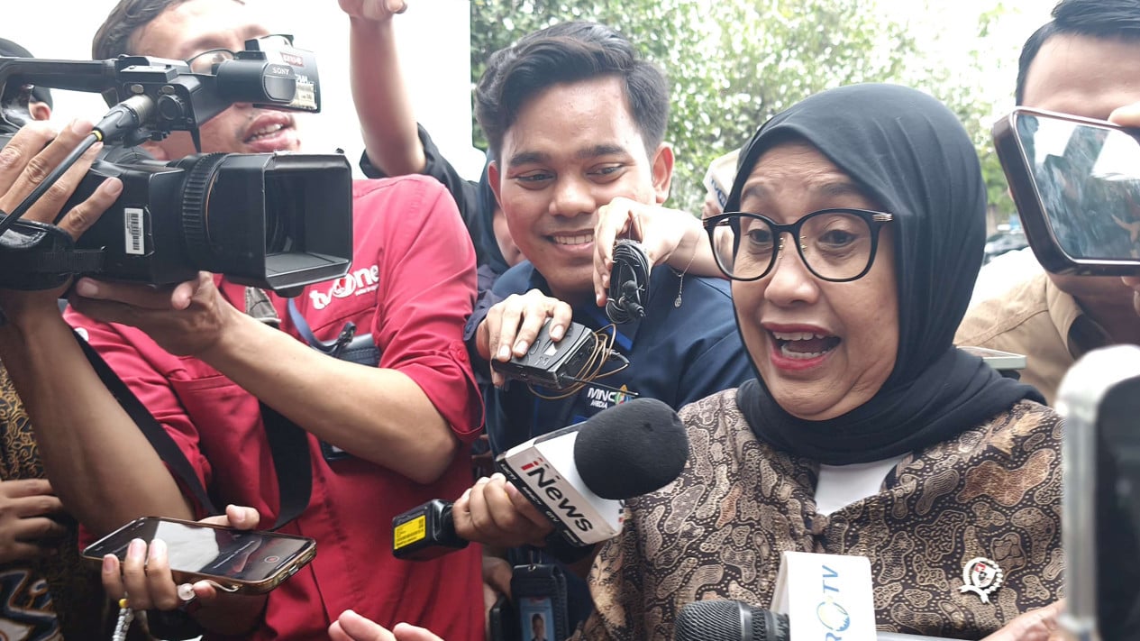 A Brief 1.5-Month Tenure: Nanik Deyang's Tearful Appointment to BGN Ends with Health-Related Resignation