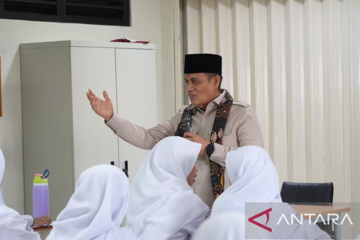 Bogor City MTsN Rehabilitates 32 Rooms Through President's PHTC Programme