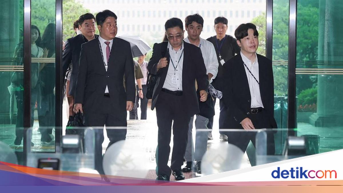 South Korean Election Commission Office Raided Over Alleged Voter Turnout Fraud