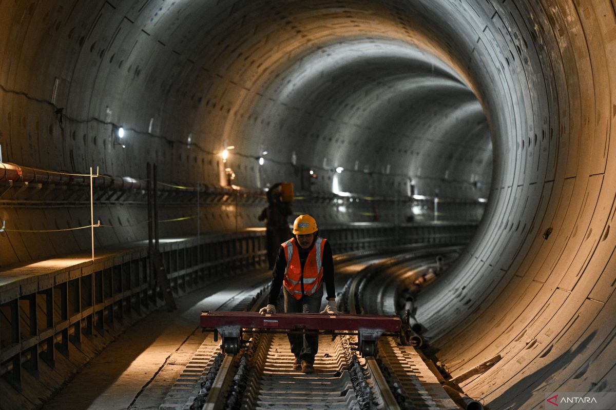 MRT Monas Station Targeted to Operate by End of 2027