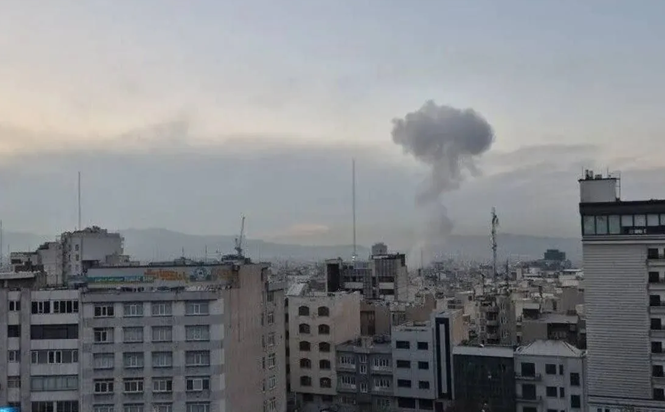 Iran Threatens Retaliation Against US Attacks on Infrastructure