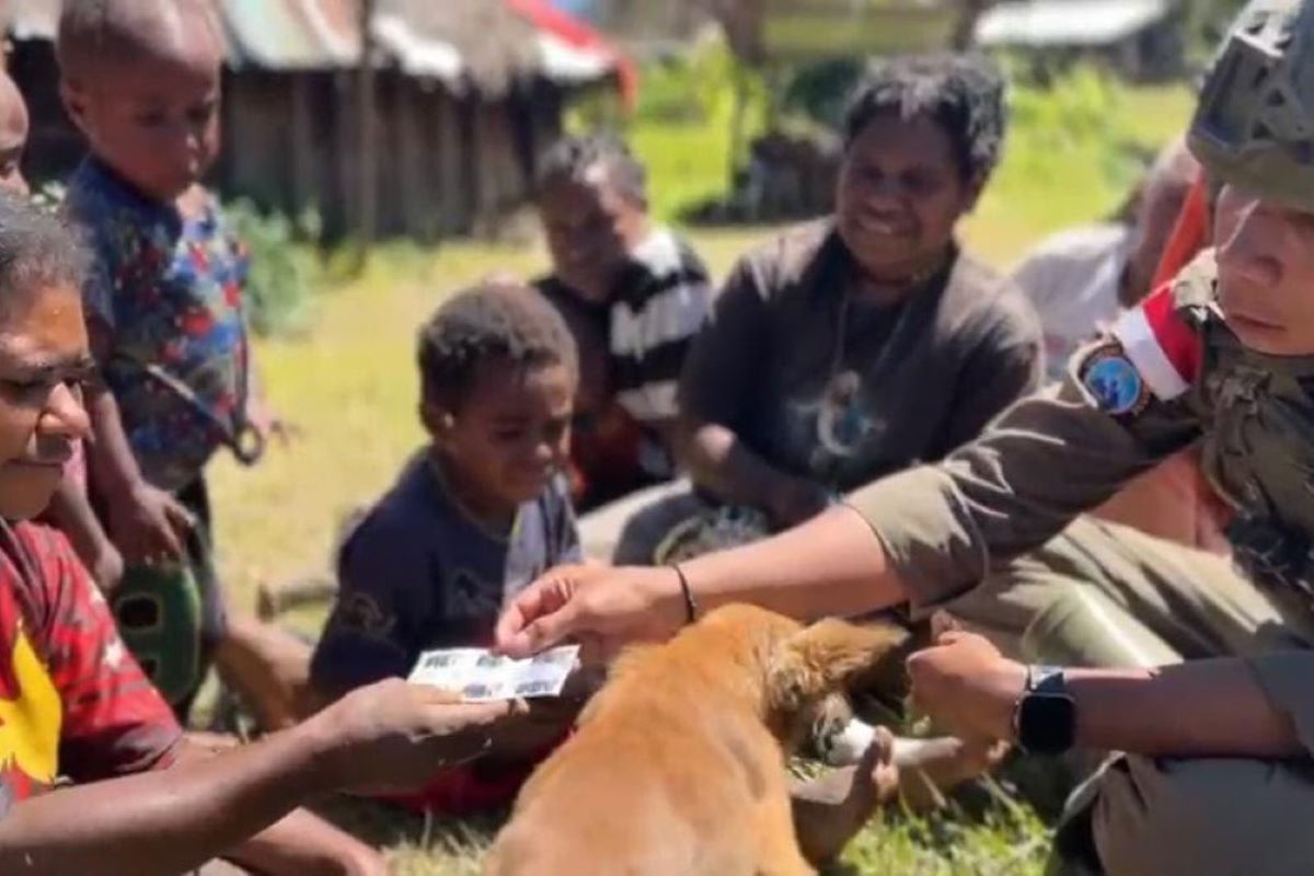 Damai Cartenz-2026 Patrol Provides Security and Health Services in Puncak