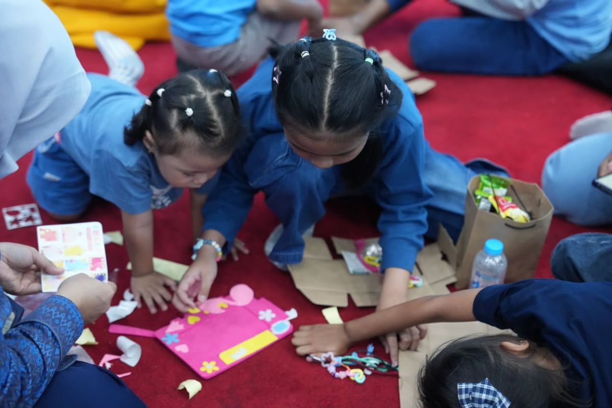 Transjakarta Introduces Children to Public Transport Ecosystem on National Children's Day