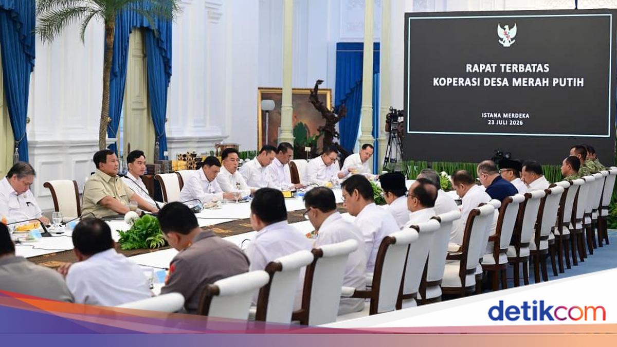 Prabowo Instructs Full Support for Village and Fishermen's Cooperatives After 3.5-Hour Meeting