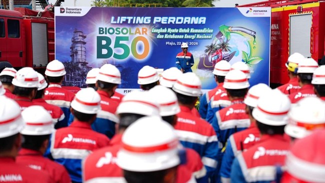 Pertamina Officially Conducts First Lifting of B50 Biodiesel Fuel
