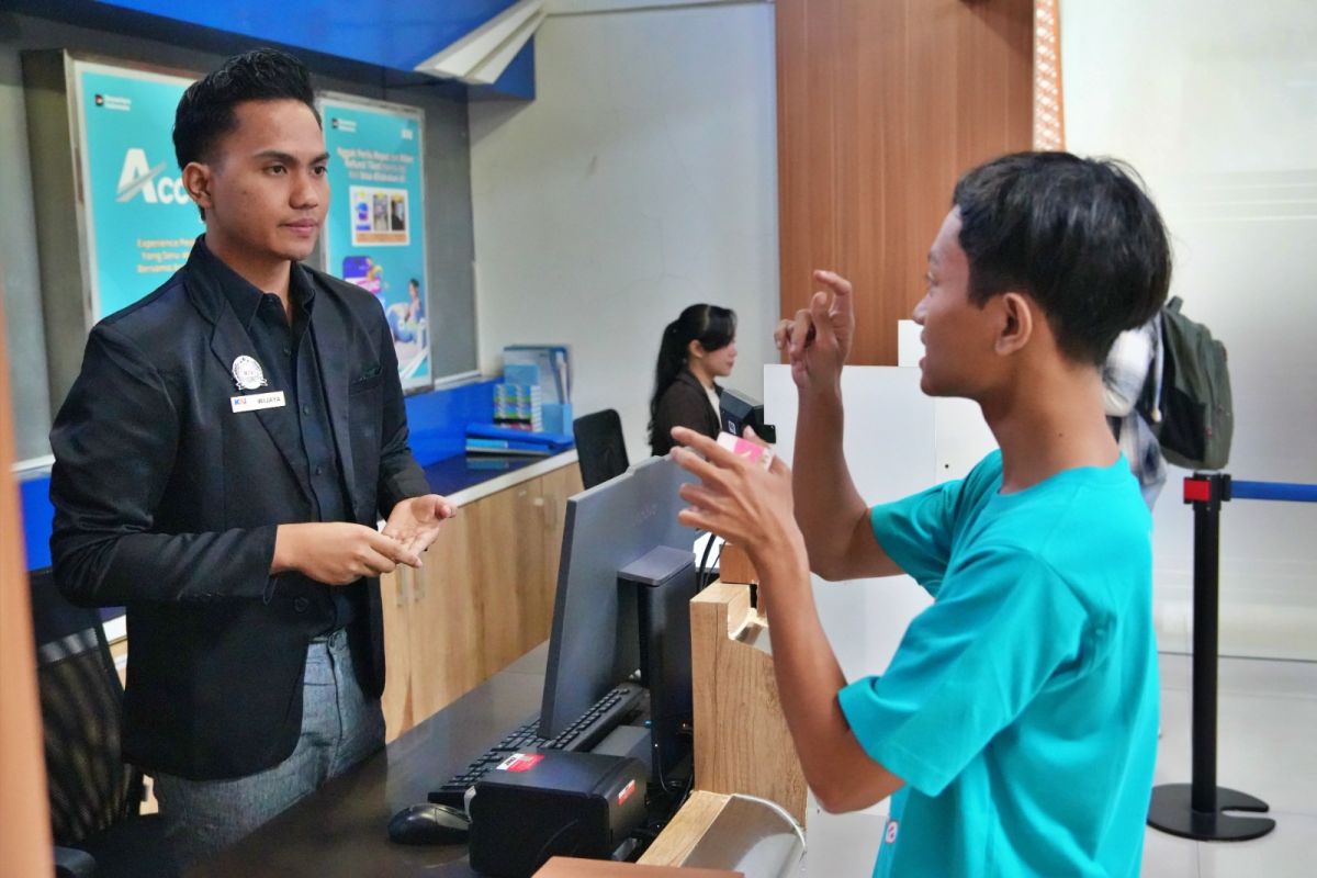 KAI Daop 7 Madiun Supports Disability-Friendly Services