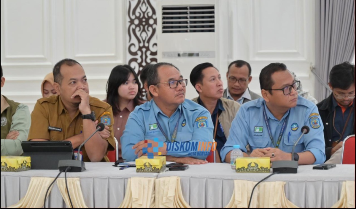 Mayor Neni Encourages Private Sector Collaboration to Secure Bontang's Health Insurance