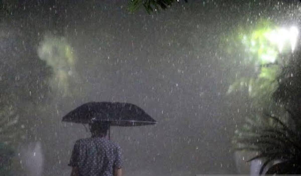 BMKG: Strengthening Australian Monsoon Triggers Strong Winds in NTB