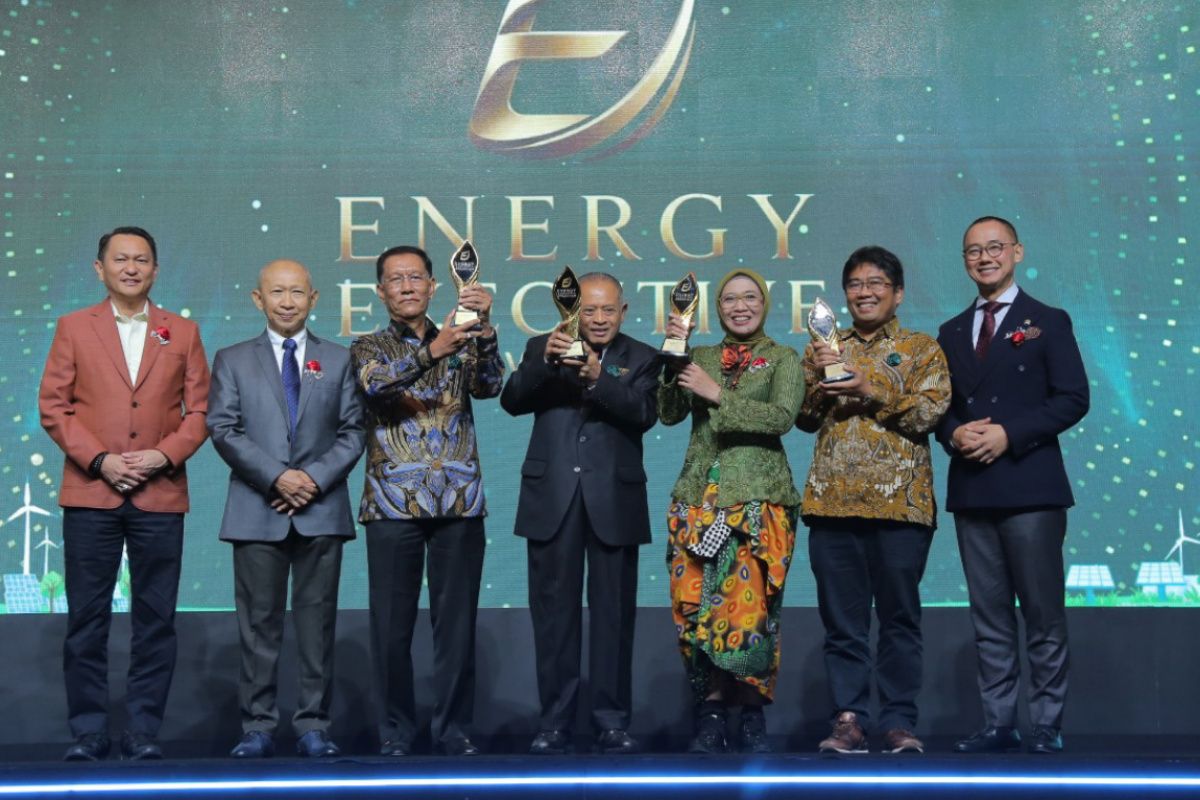 Listrik Indonesia Honours Five Figures with Energy Executive Award 2026