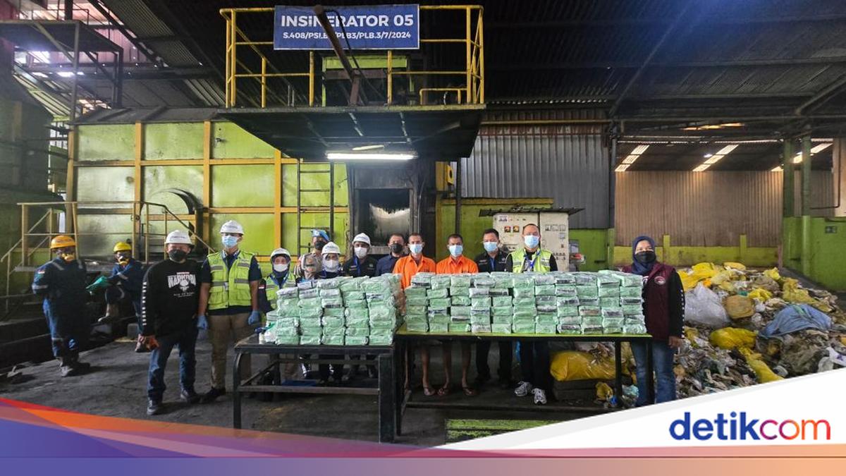 Bareskrim Destroys 325 kg of Methamphetamine from Thailand-Aceh Drug Network