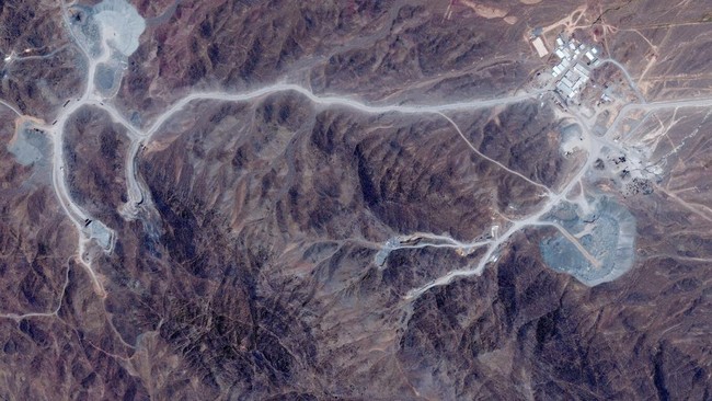 Inside Pickaxe Mountain: Iran's Nuclear Bunker That Has Trump on Edge