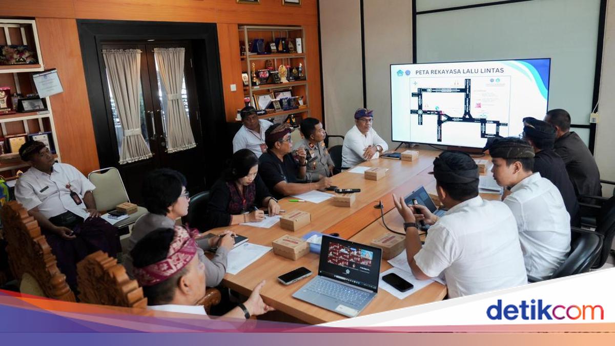 Badung Government to Regulate Civil Servants' Exit Routes to Ease Traffic Congestion