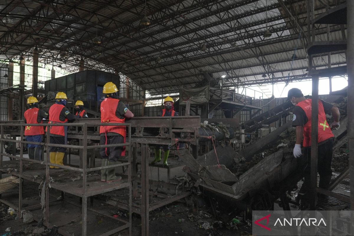 Turning the tide on waste handling starts at the source