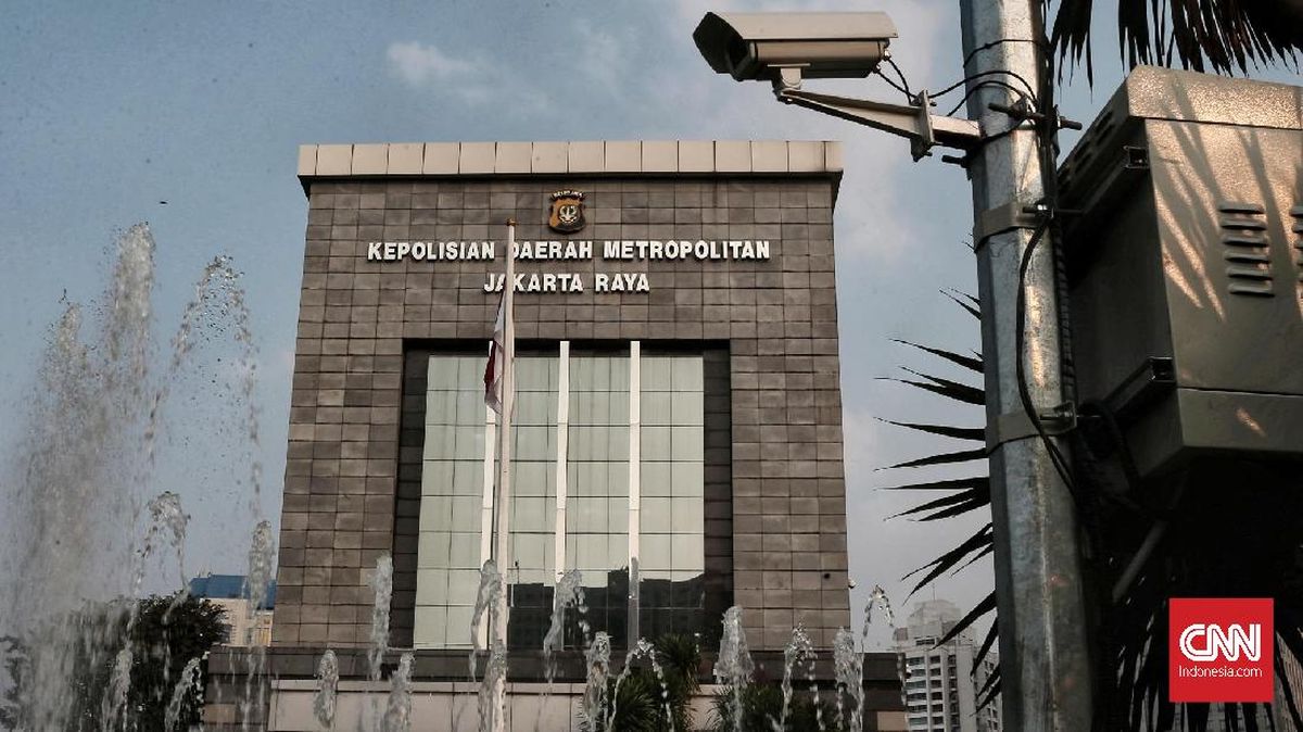 Police Examine 25 Witnesses in Investigation of Doctor Oky Pratama's Defamation Report